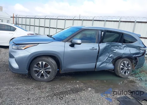 2023 Toyota Highlander Xle из США, поврежденный, VIN 5TDKDRAH4PS038960